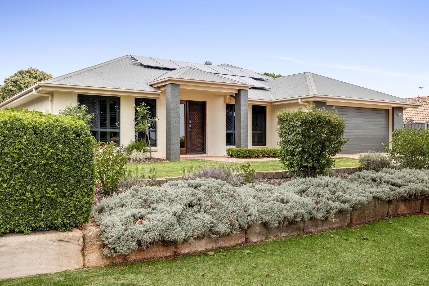 5 Currawong Drive, Highfields QLD 4352 House For Rent 650 Domain