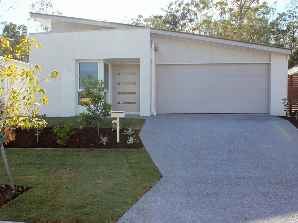 4 bedrooms House in 57 Moorinya Circuit PIMPAMA QLD, 4209