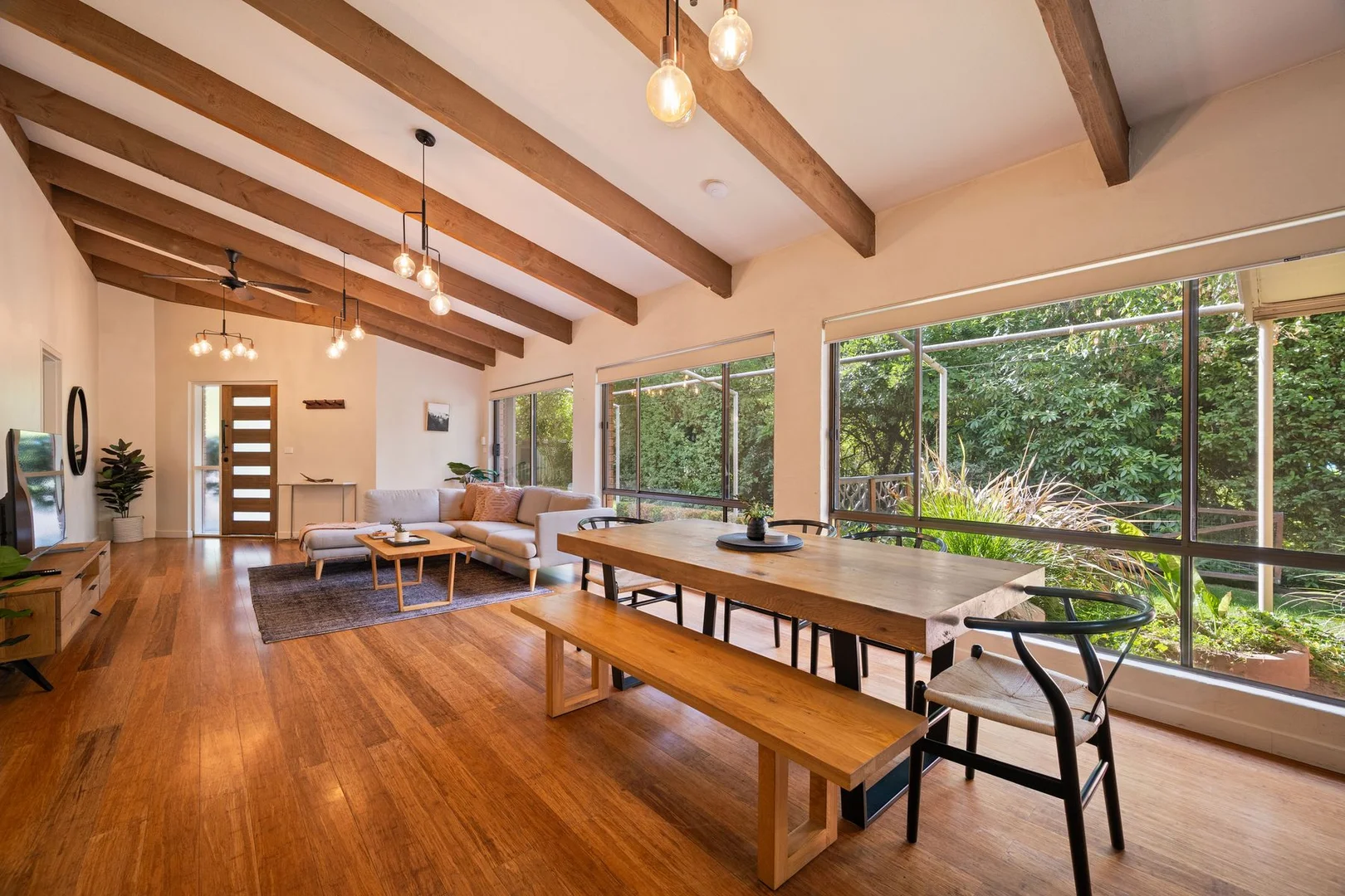 Additional image 6 of 2 Houghs Lane, Bright VIC 3741