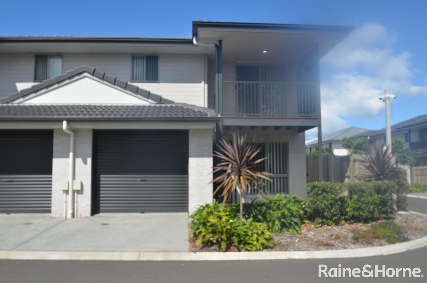 3 bedrooms Townhouse in  BROWNS PLAINS QLD, 4118