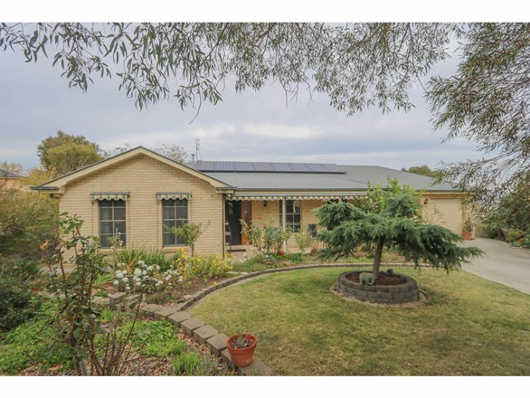 20 Georgia Place, Llanarth NSW 2795