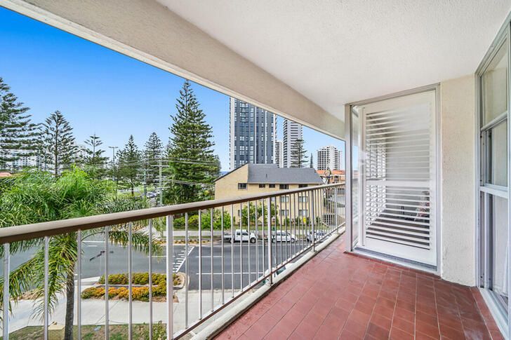 2 bedrooms Apartment / Unit / Flat in 11/30 Chelsea Avenue BROADBEACH QLD, 4218