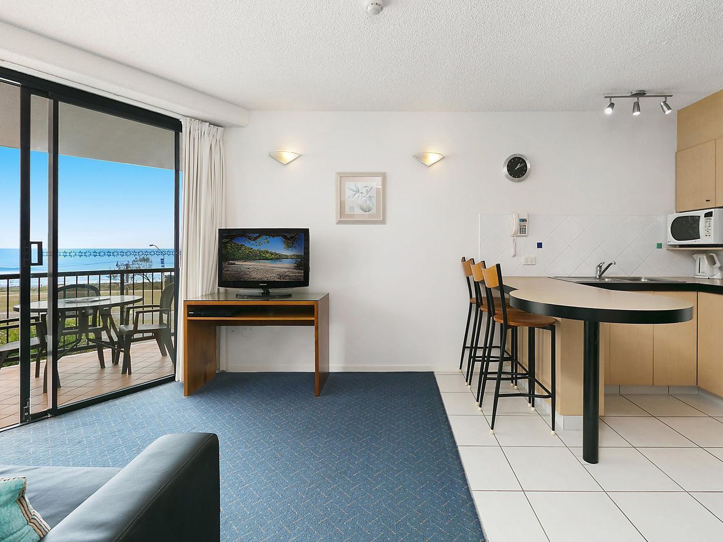 20/136-138 Alexandra Parade, Alexandra Headland QLD 4572, Image 2