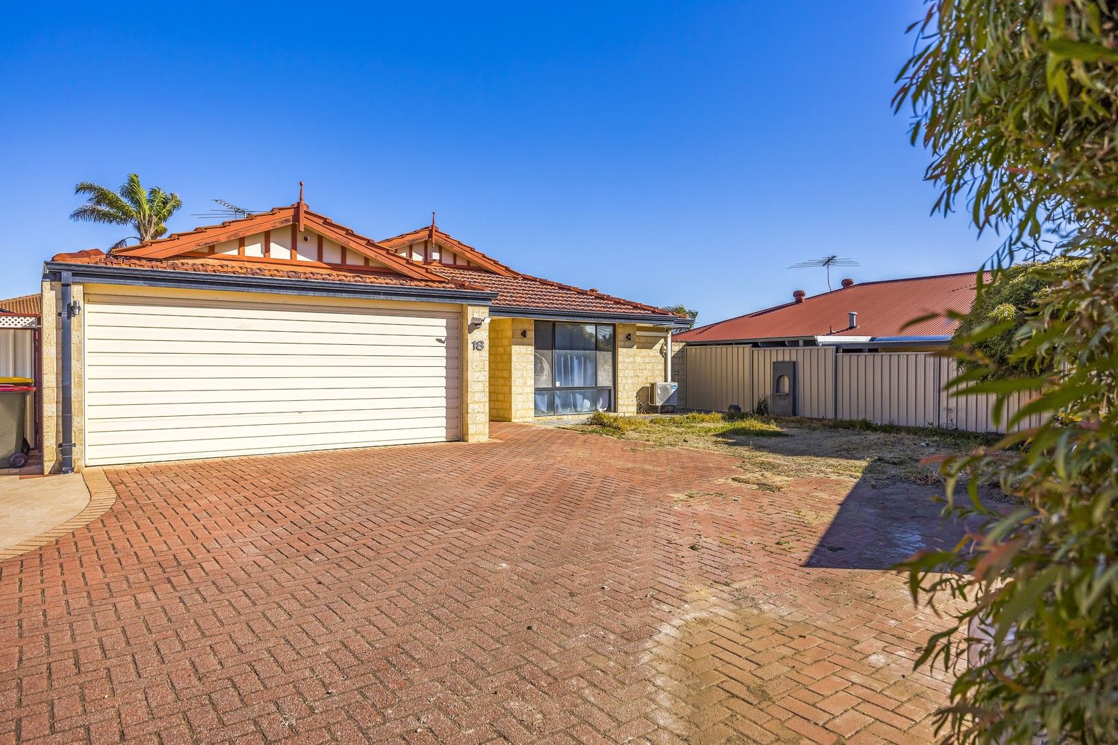 18 Erebus Court, Alexander Heights WA 6064, Image 0