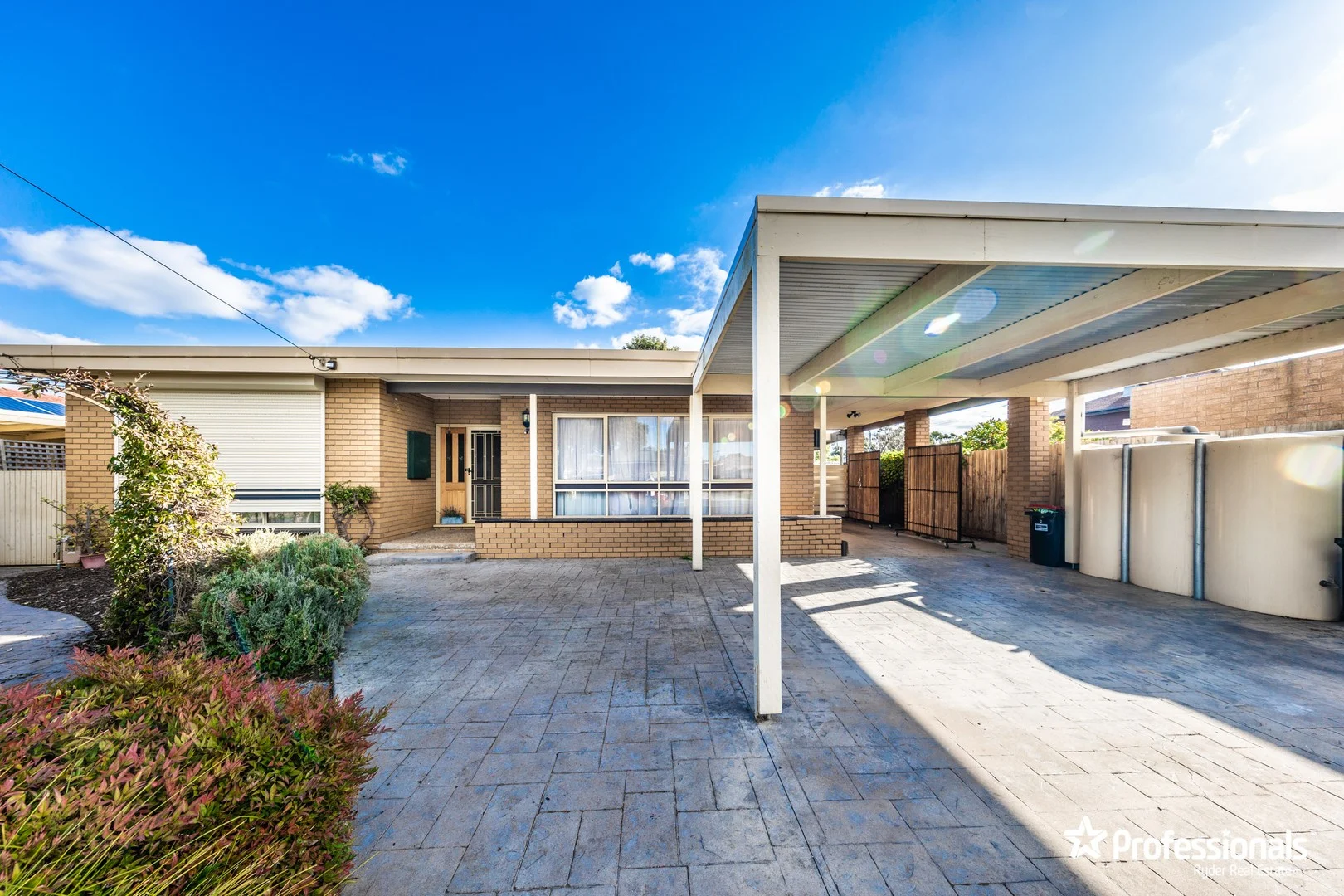 2 Musk Ct, Melton VIC 3337