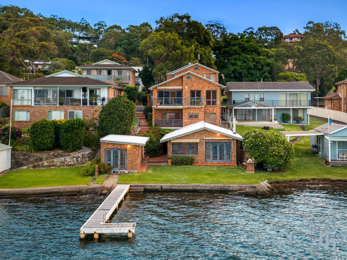 Additional image 34 of 107 Fishing Point Road, Fishing Point NSW 2283