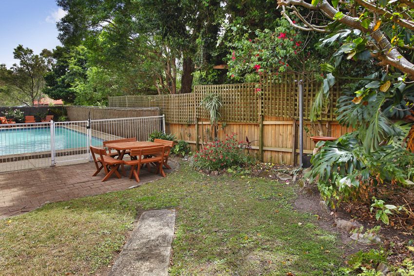 2 Valley Road, BALGOWLAH HEIGHTS NSW 2093, Image 2