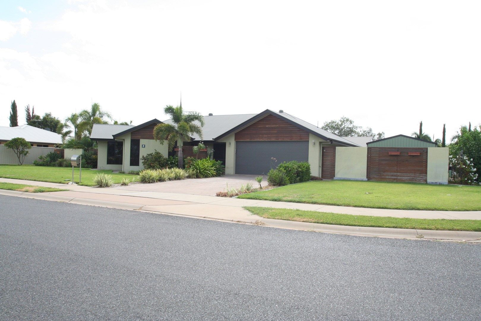 2 Vine Street, Emerald QLD 4720, Image 0