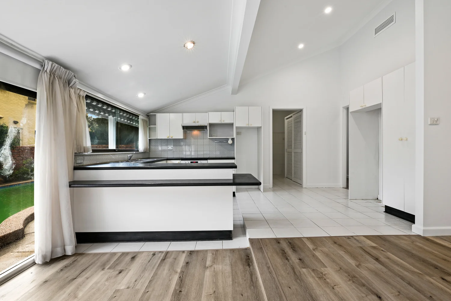 Additional image 5 of 37 Austin Boulevard, Picnic Point NSW 2213