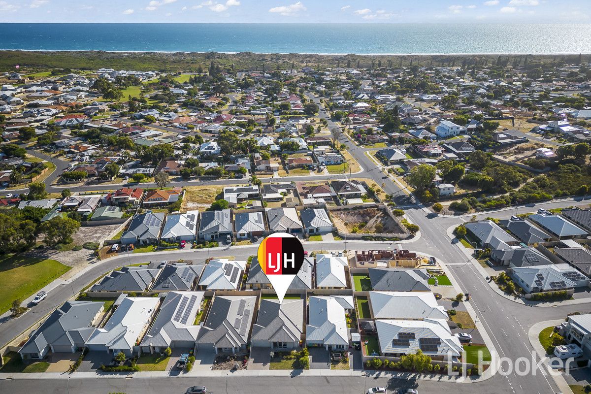 8 Gemfish Street, Two Rocks WA 6037, Image 1