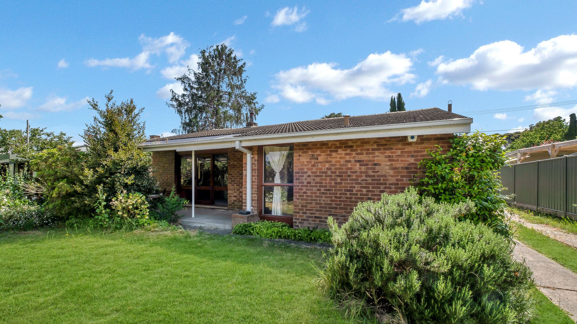 14 Lowanna Street, Braddon ACT 2612