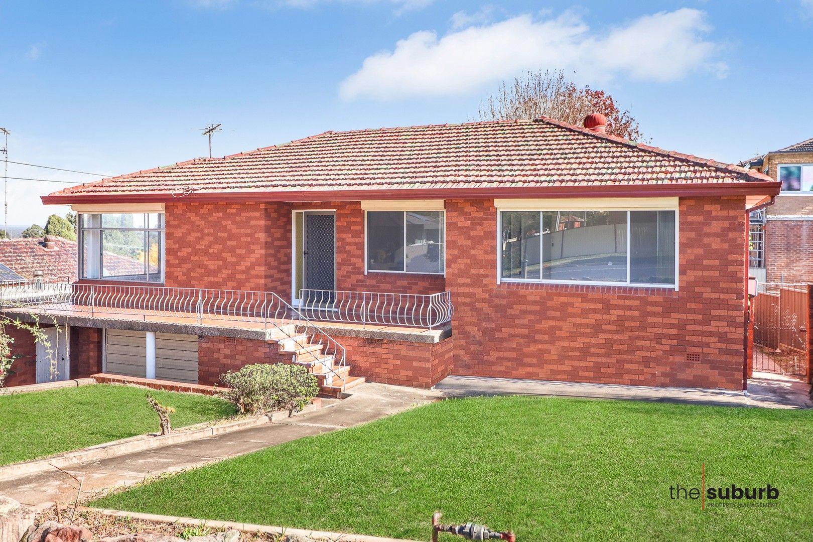 3 bedrooms House in 80 Saltash St YAGOONA NSW, 2199