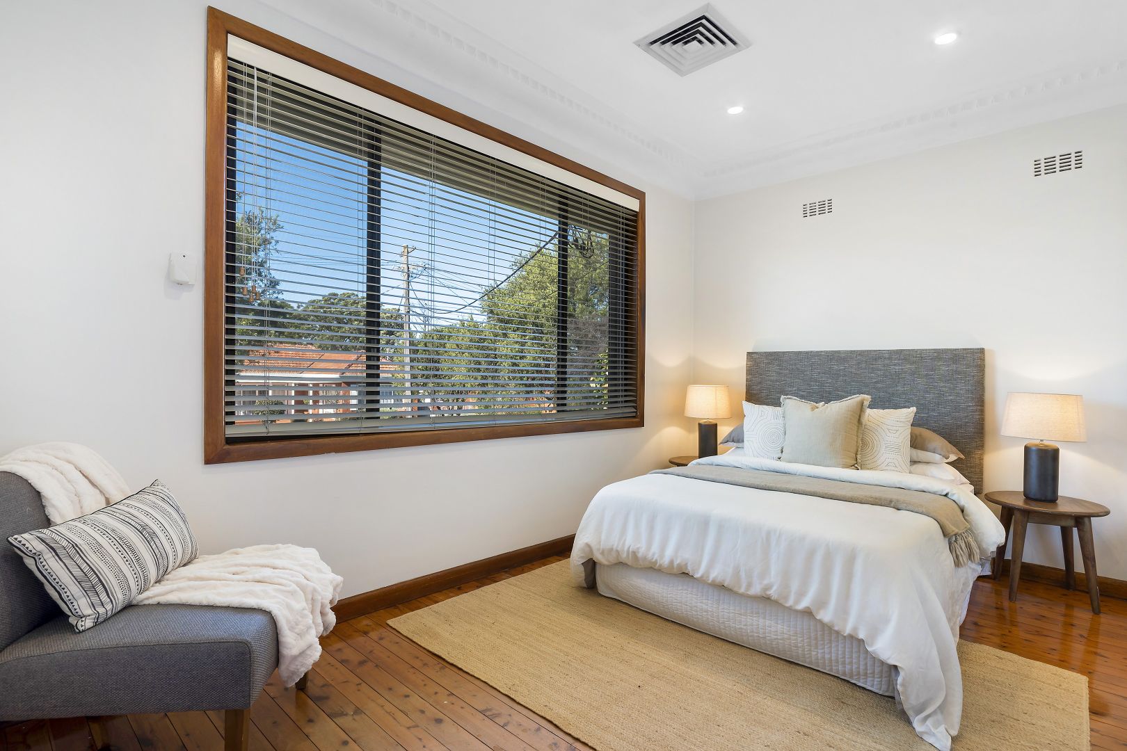 19 Moorefield Avenue, Kogarah NSW 2217, Image 1