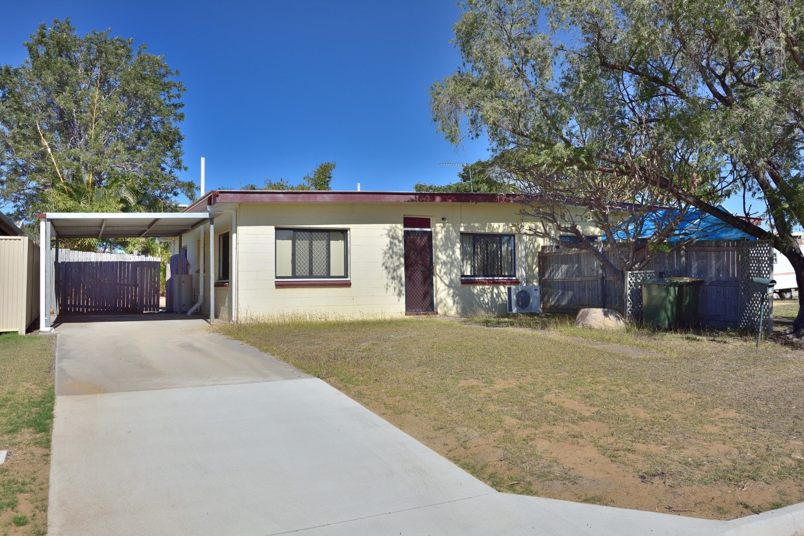 1 Smith Street, West Gladstone QLD 4680, Image 1