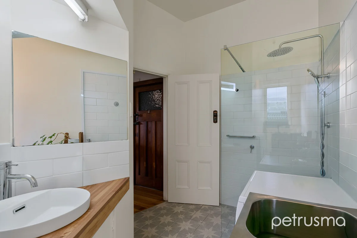 Additional image 12 of 2/6 Fraser Street, New Town TAS 7008