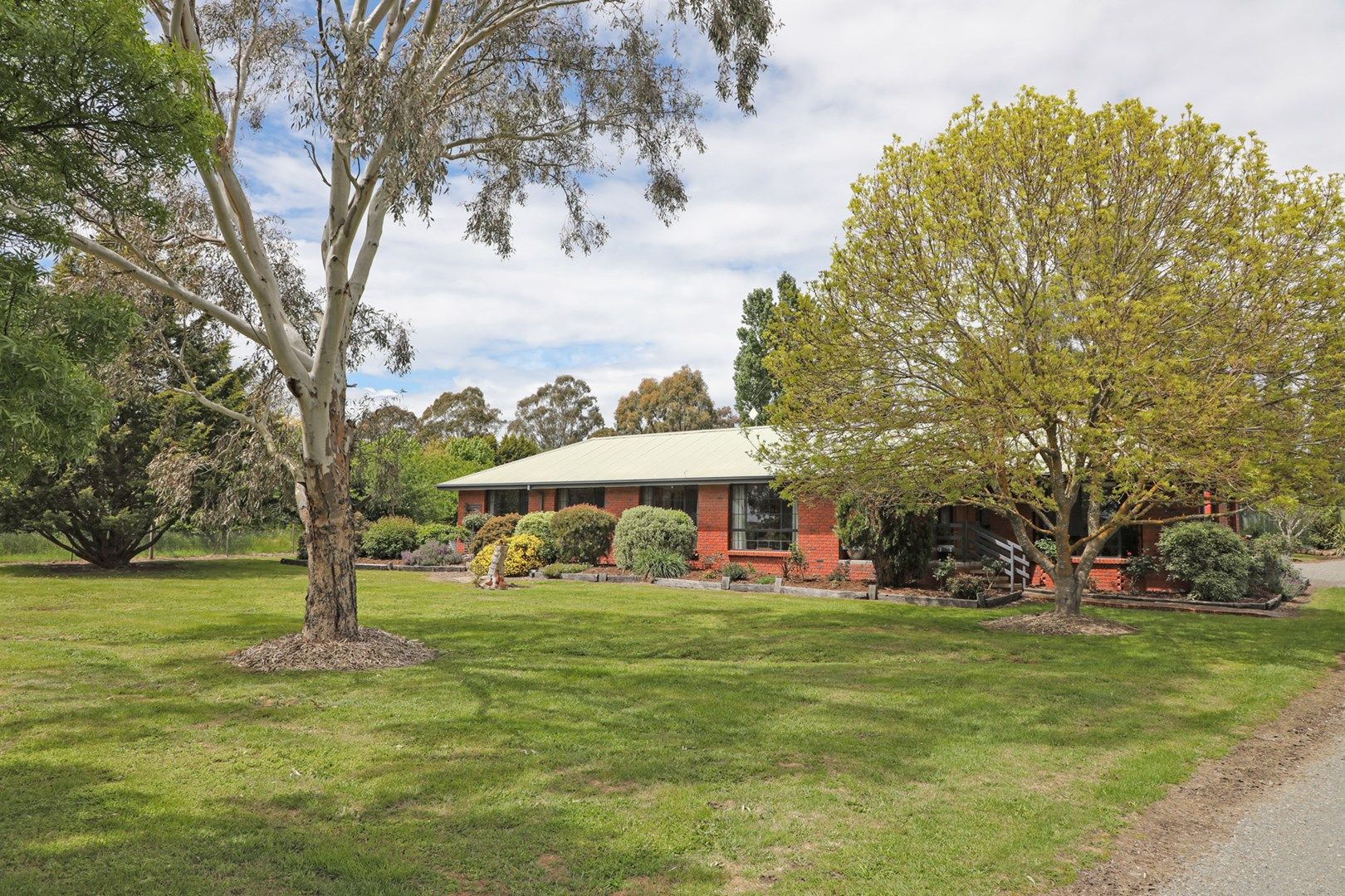 149 Burton Avenue, Kyneton VIC 3444, Image 0