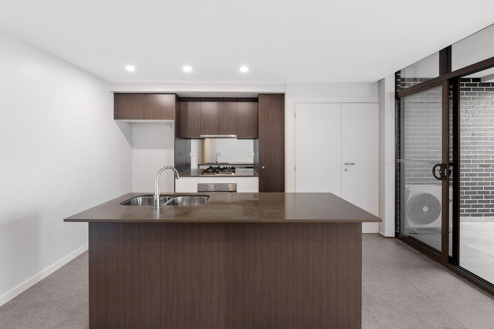 2 bedrooms Apartment / Unit / Flat in 24/6 Central Road MIRANDA NSW, 2228