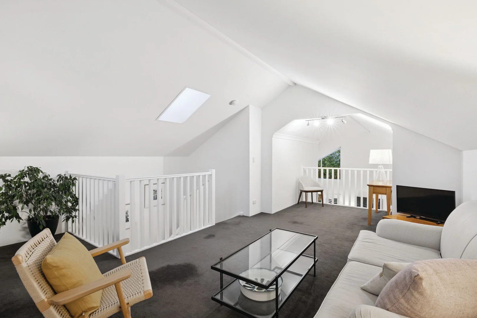Image 35