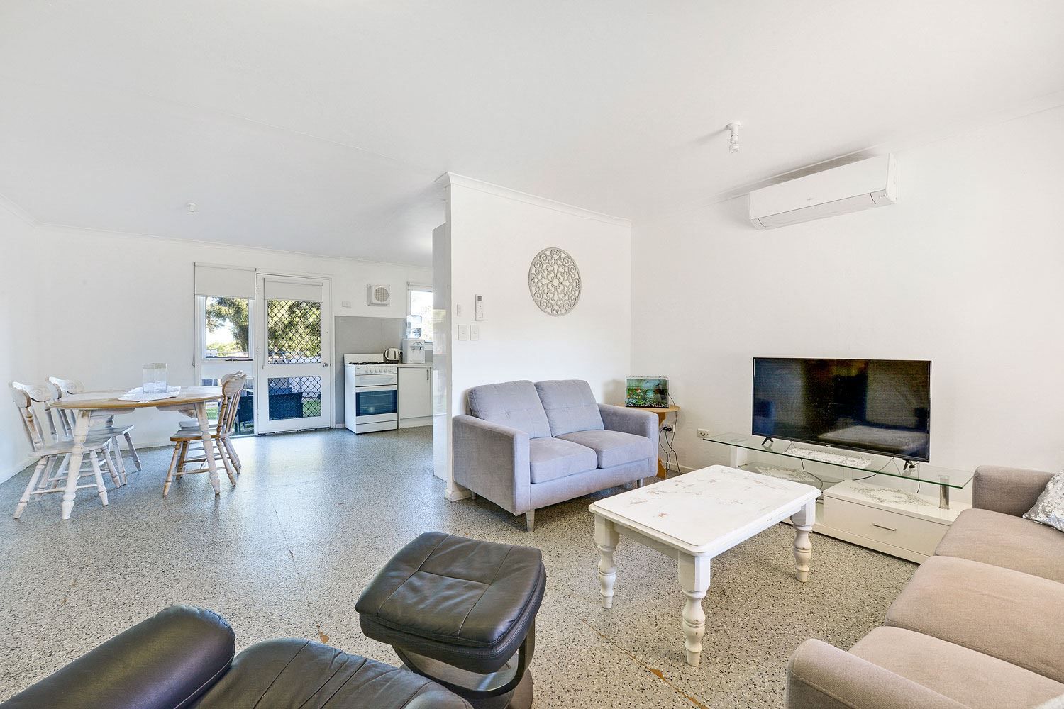 1 Malmo Court, Hackham West SA 5163, Image 1