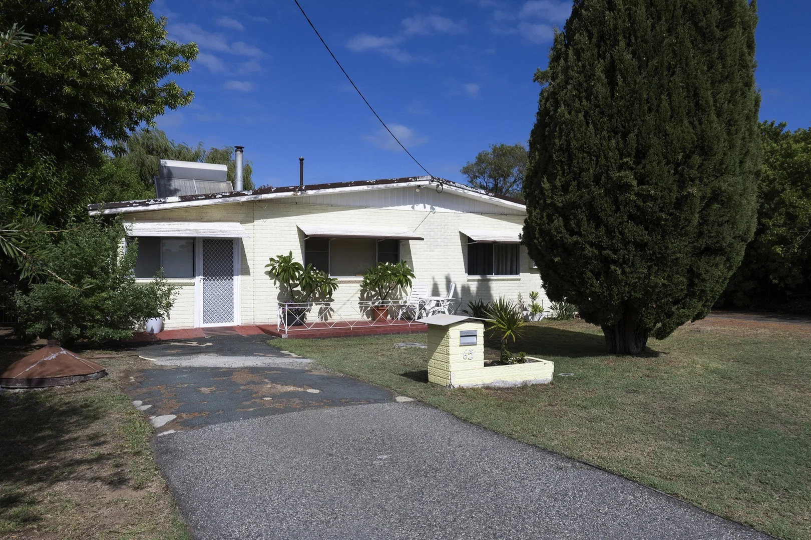 65 Leighton Road, Halls Head WA 6210