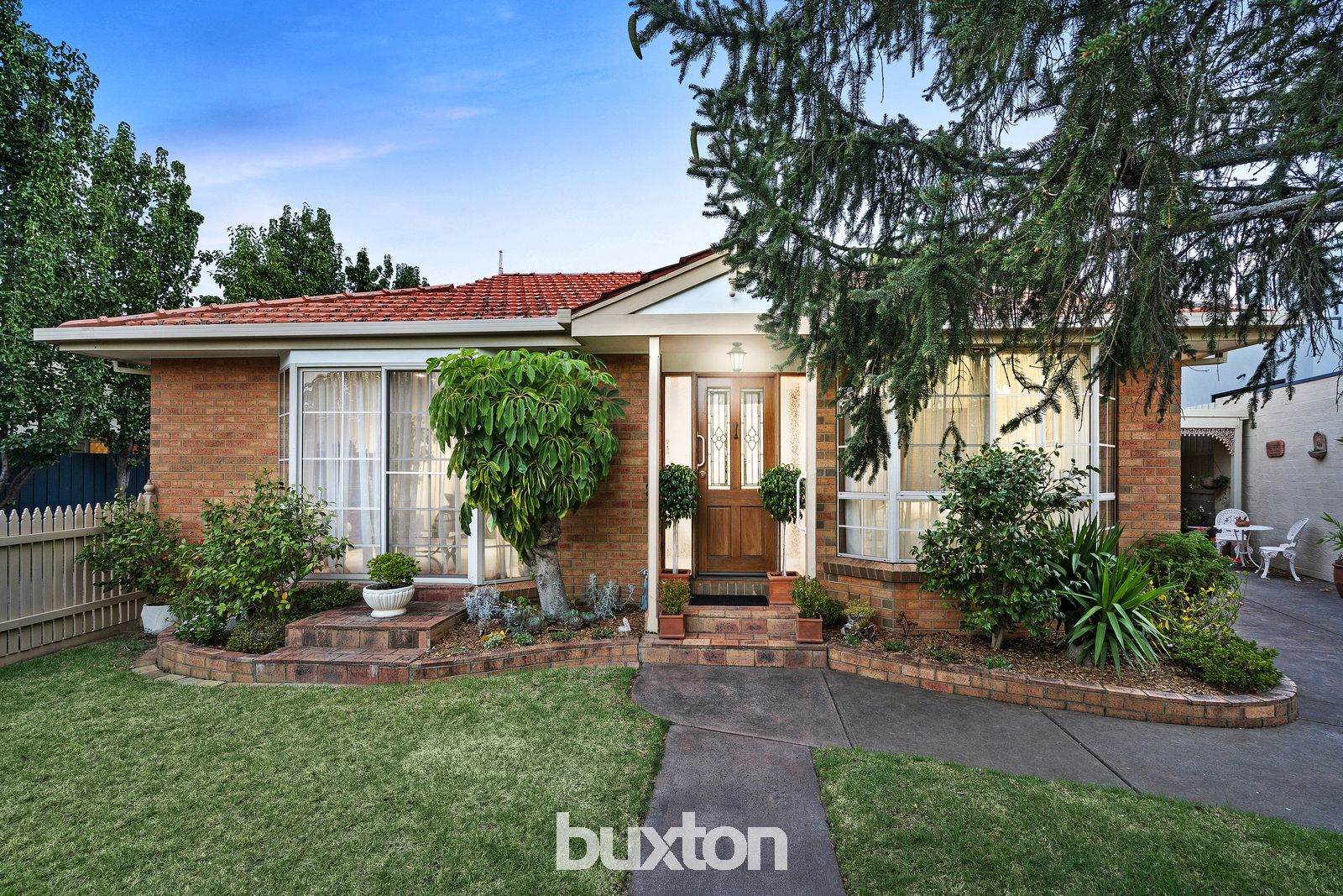 1/2 King Street, Hampton East VIC 3188, Image 0