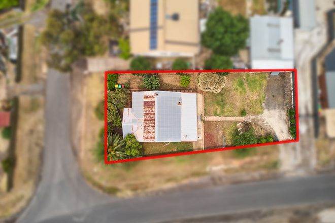 Picture of 3 McKenzie Street, CALIFORNIA GULLY VIC 3556