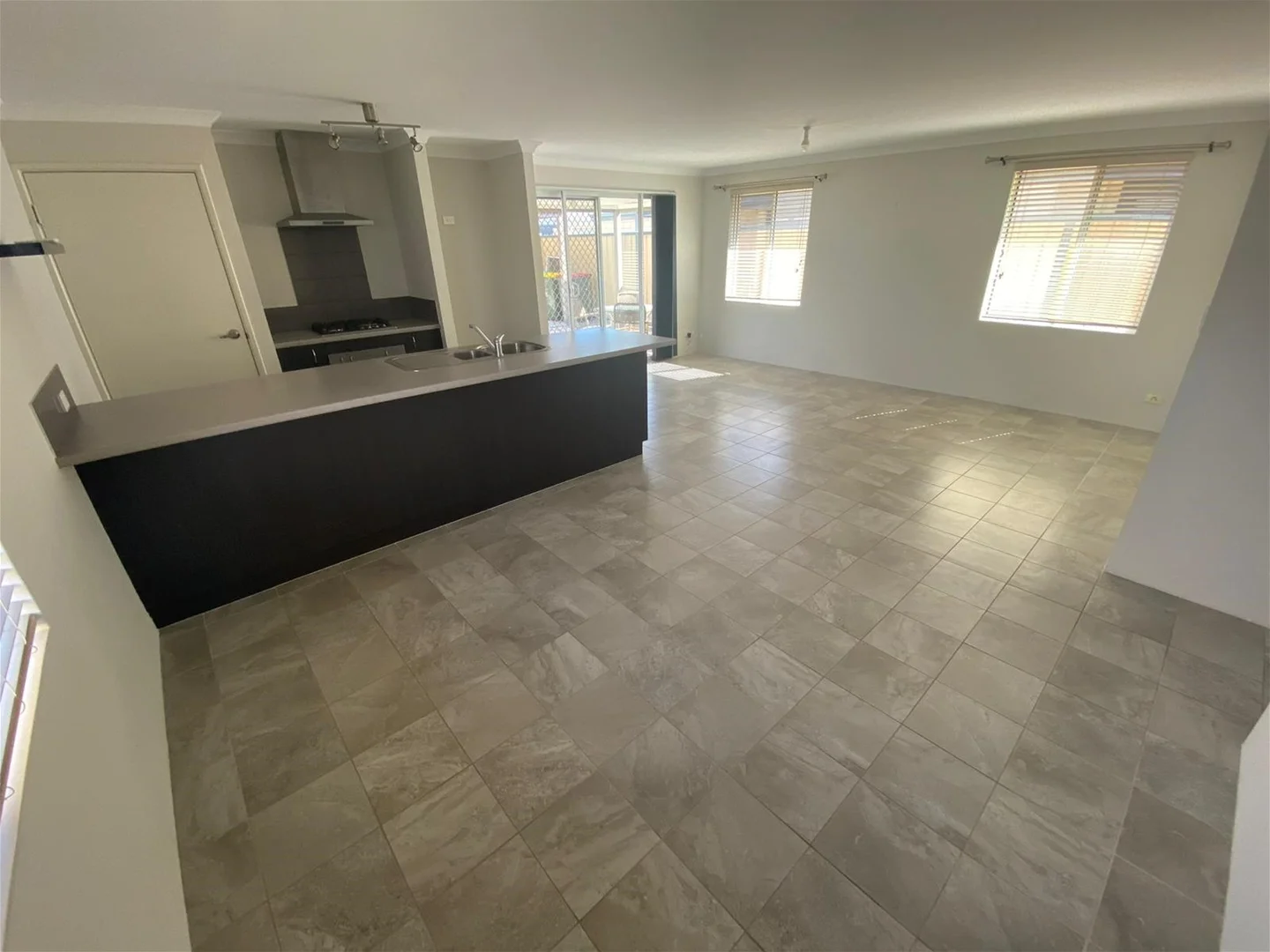 Additional image 8 of 98 Morwell St, Yanchep WA 6035