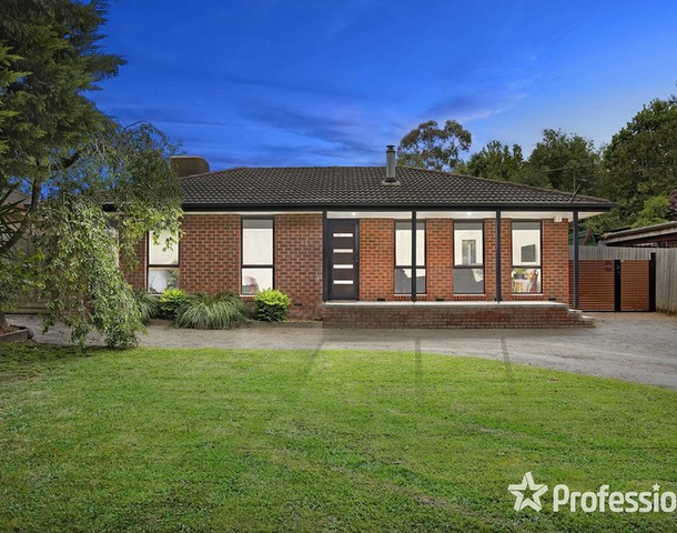 15 Drummond Road, Seville VIC 3139