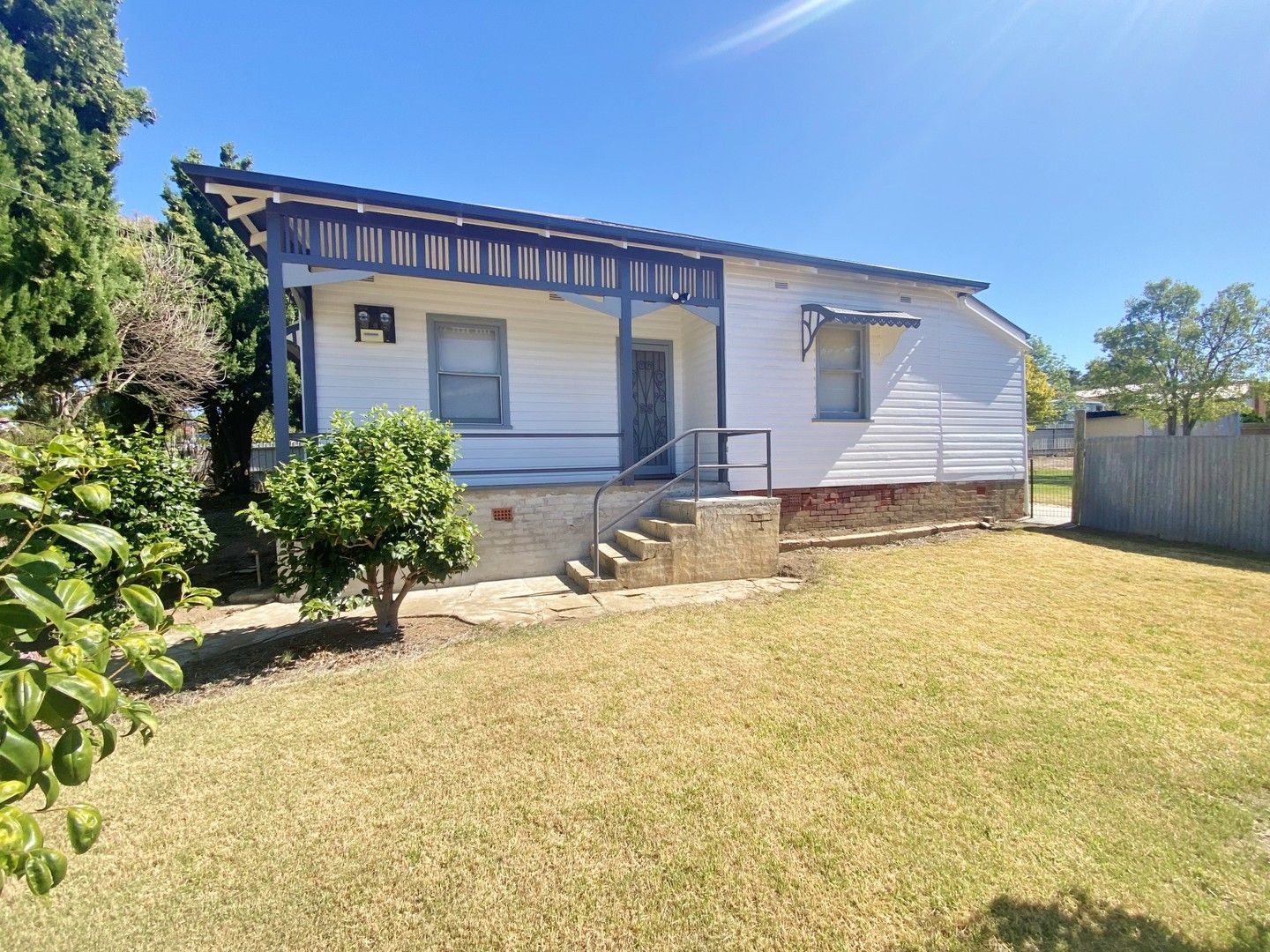 61 Thornhill Street, Young NSW 2594, Image 0