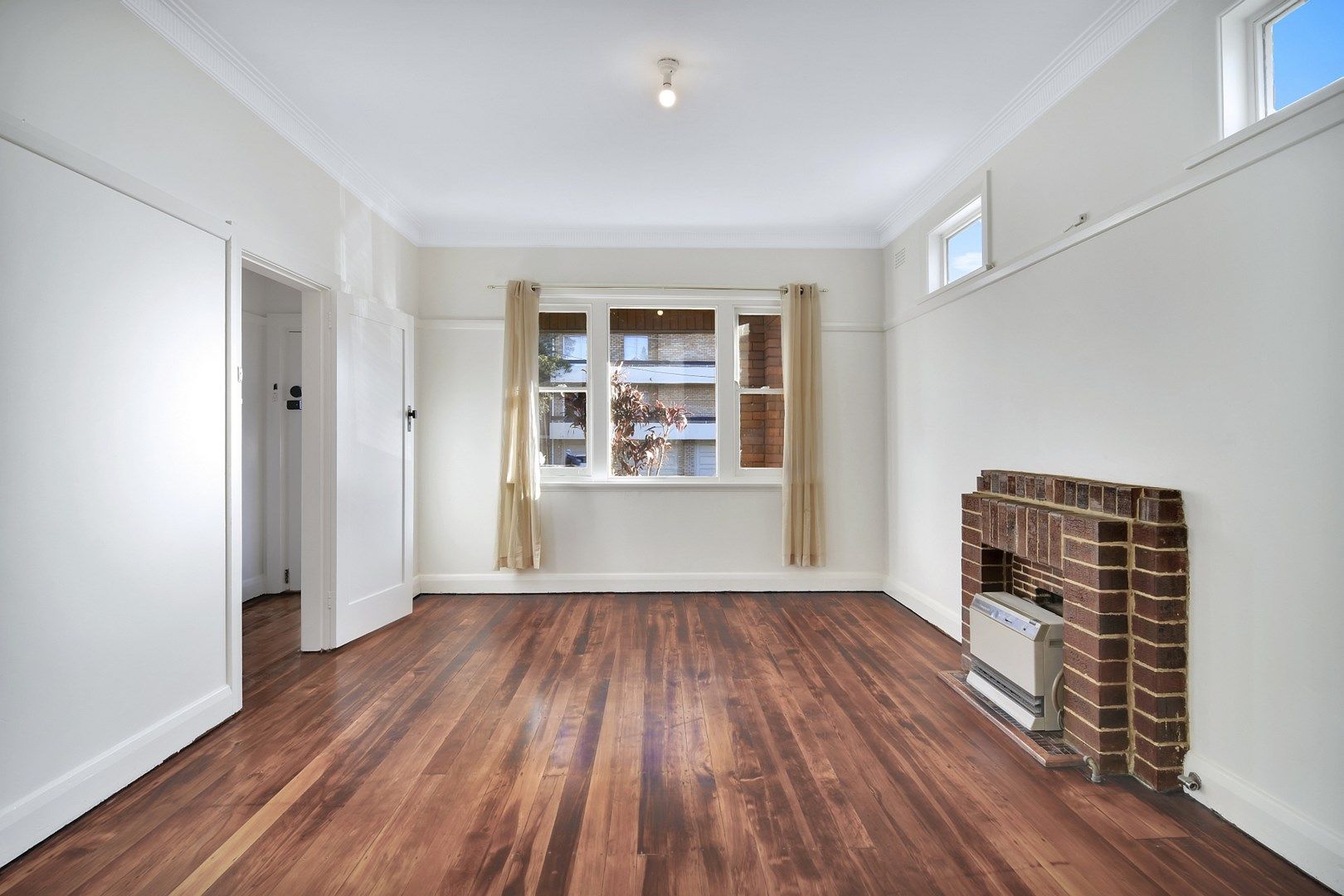 2 bedrooms Semi-Detached in 2/1 Pembroke Street ASHFIELD NSW, 2131