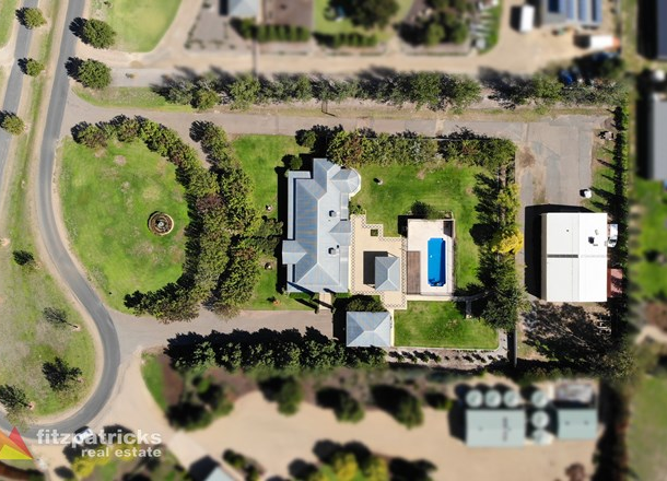 8 Stringybark Place, Springvale NSW 2650