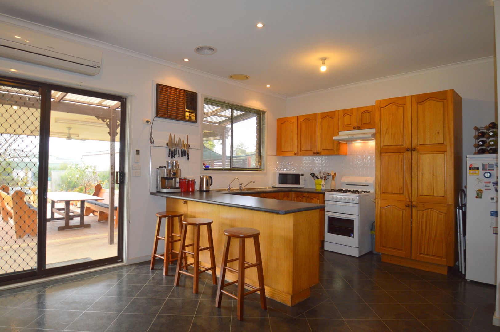 6 Smith Street, Carisbrook VIC 3464, Image 1