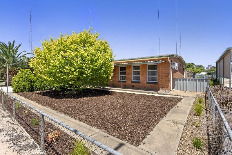 12 Miller Street, Waikerie SA 5330, Image 1