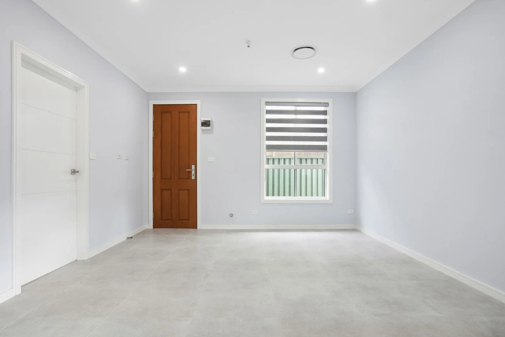 Additional image 2 of 1/32 Kelvin Parade, Picnic Point NSW 2213