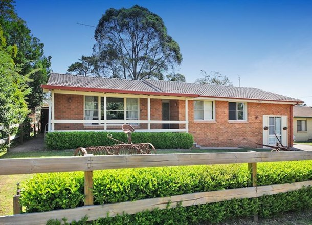 3 Alma Place, Thirlmere NSW 2572