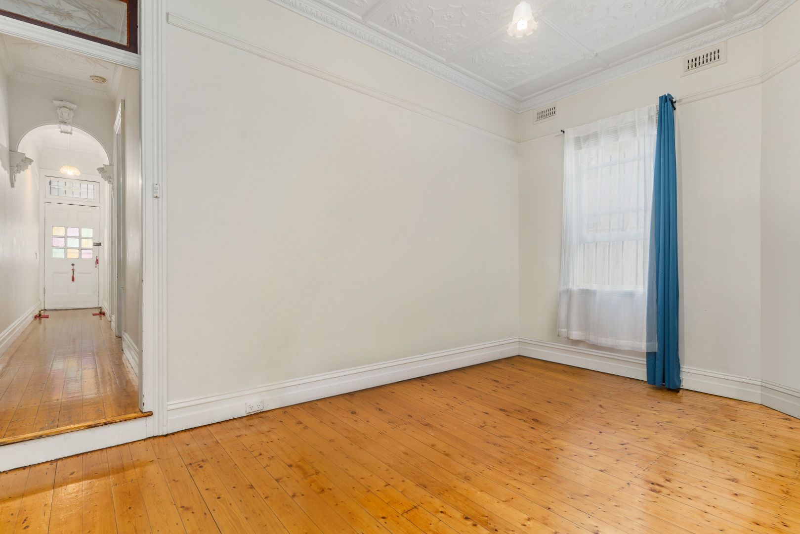 2 Cook Street, Glebe NSW 2037, Image 2