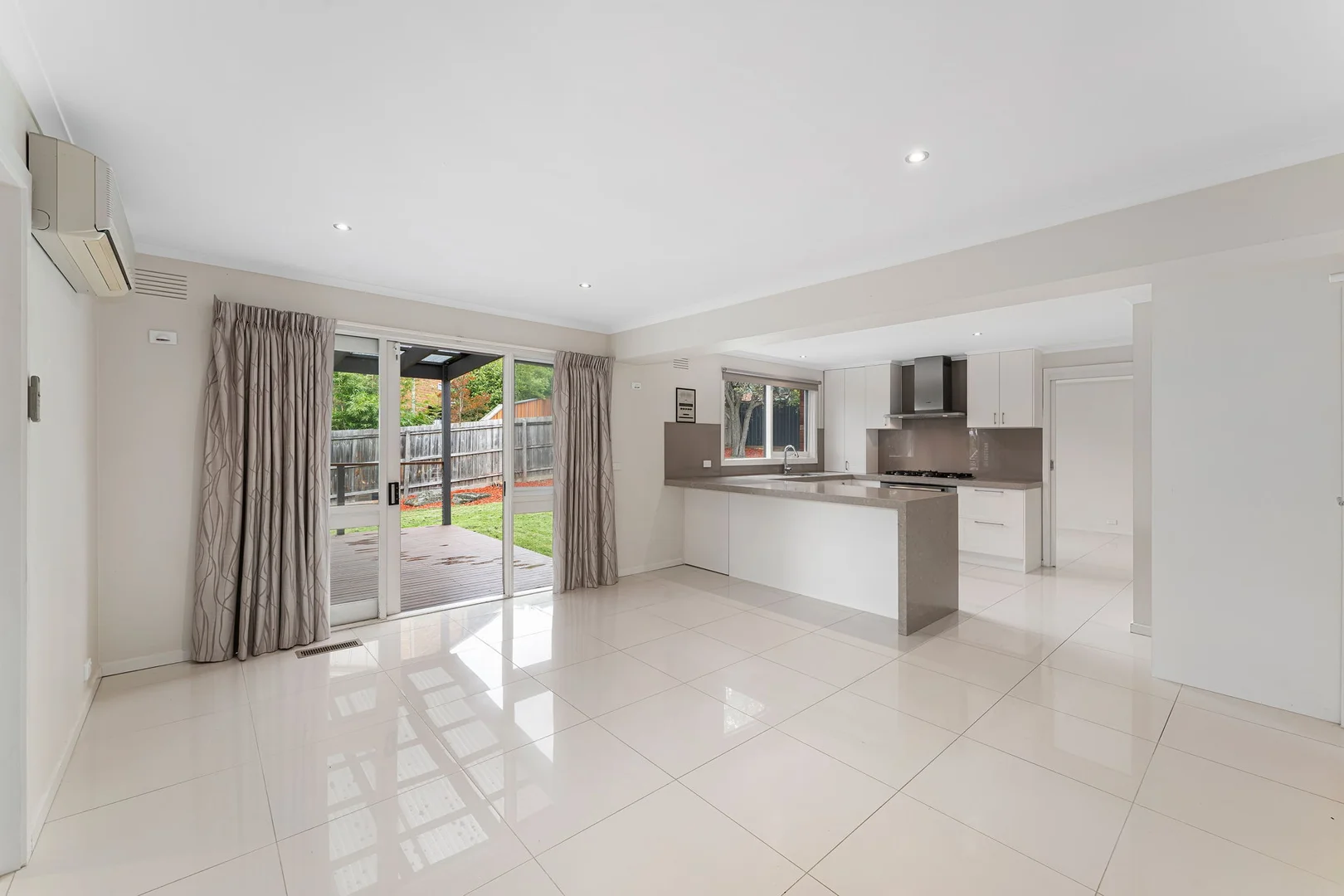 Additional image 3 of 10 Moonbria Way, Templestowe VIC 3106