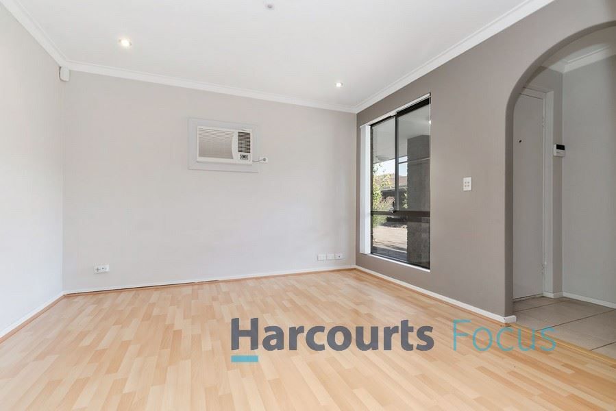 2/194 Fern Road, Wilson WA 6107, Image 2