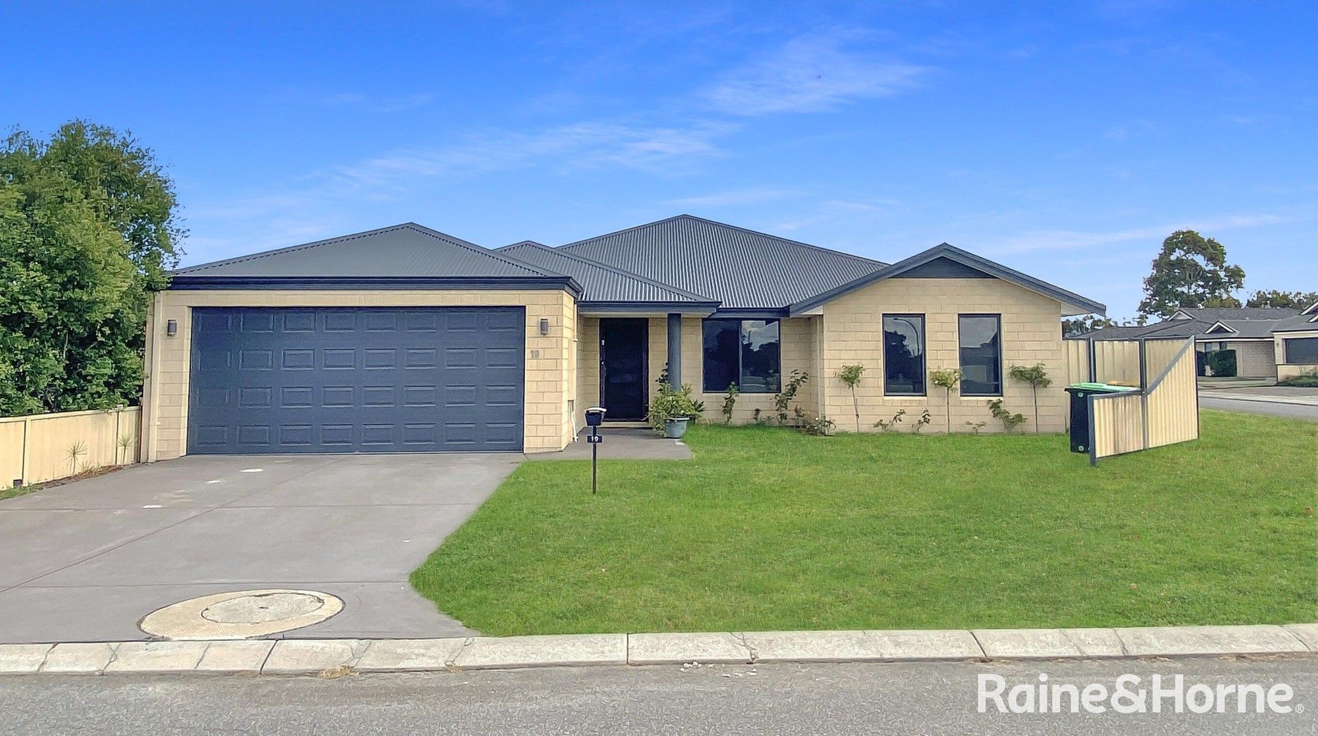 19 Crispe Way, McKail WA 6330, Image 0