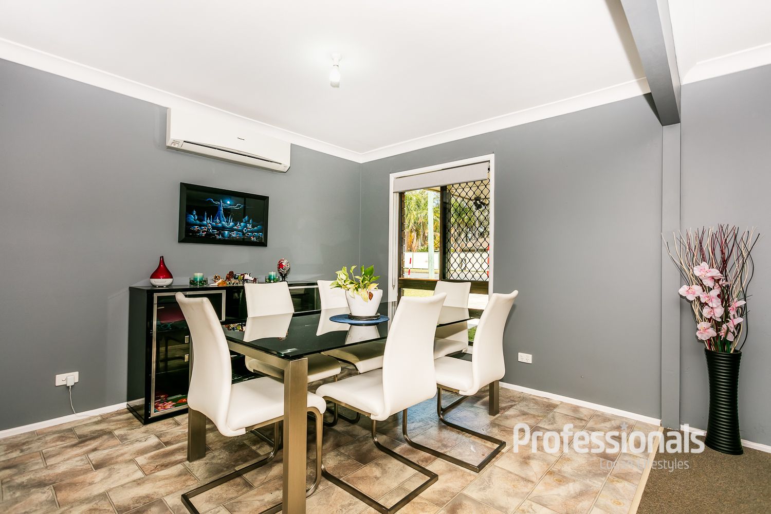 47 Emerald Dve, Regents Park QLD 4118, Image 1