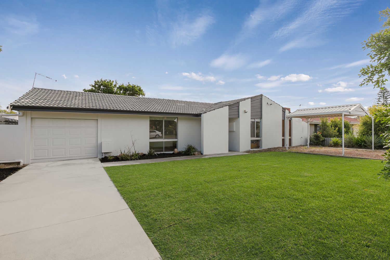 28 Frome Way, Cooloongup WA 6168, Image 0