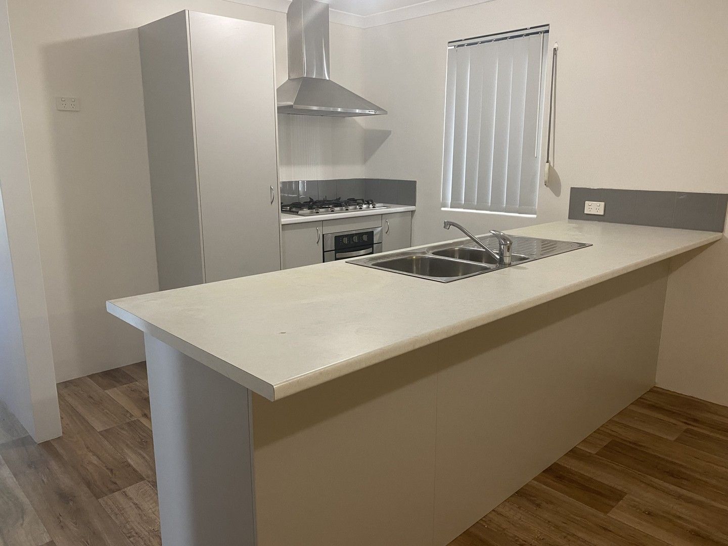 3 bedrooms House in 15 Menna Brace GREENFIELDS WA, 6210