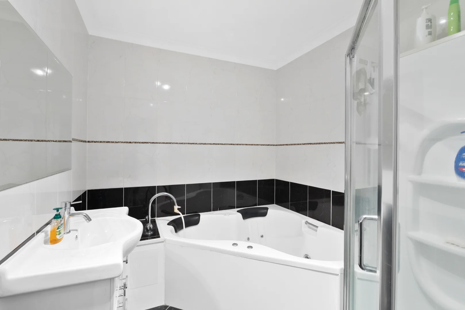 Additional image 12 of 170 Wilson Street, Burnie TAS 7320