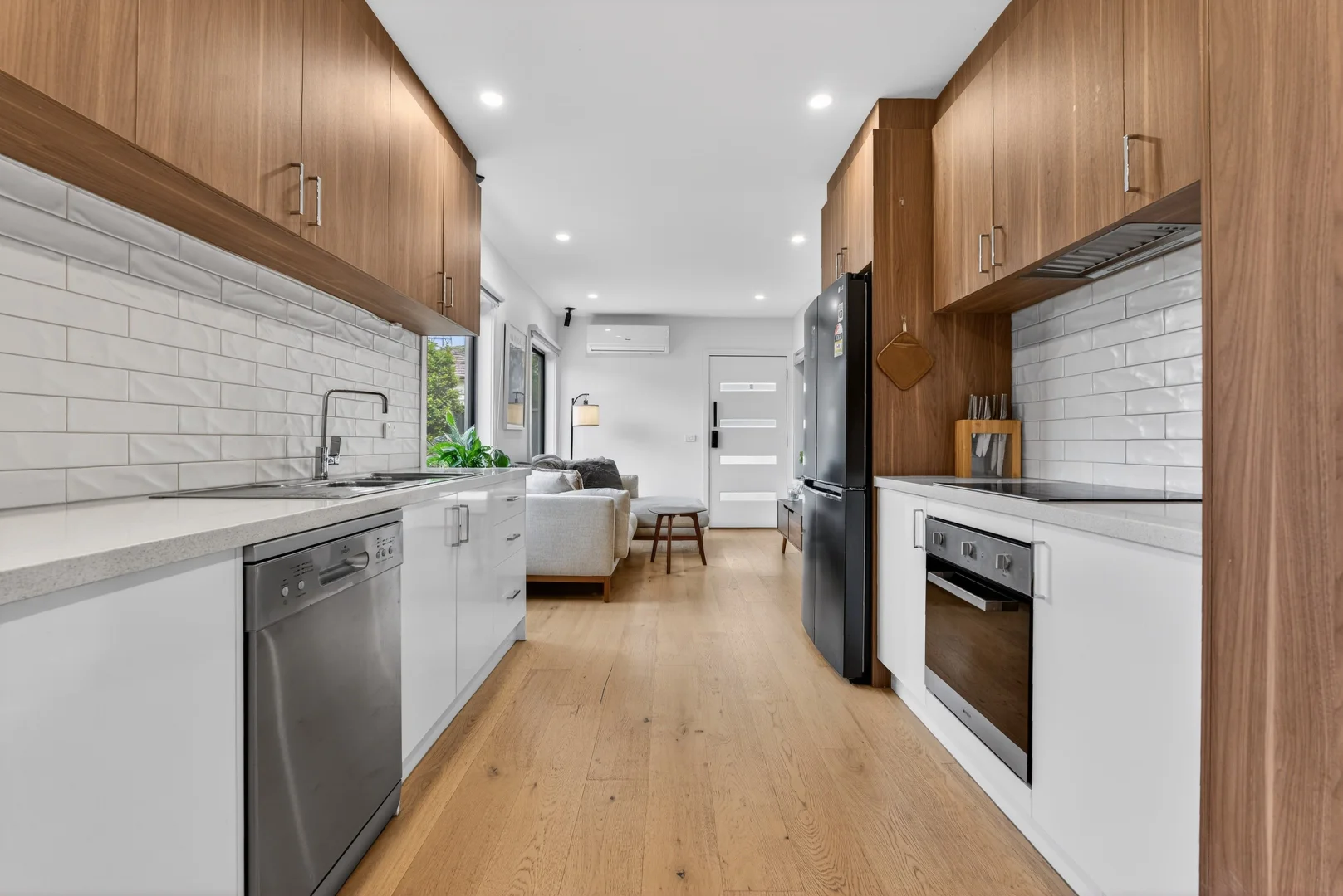 Additional image 19 of 5/209 Broadway, Reservoir VIC 3073