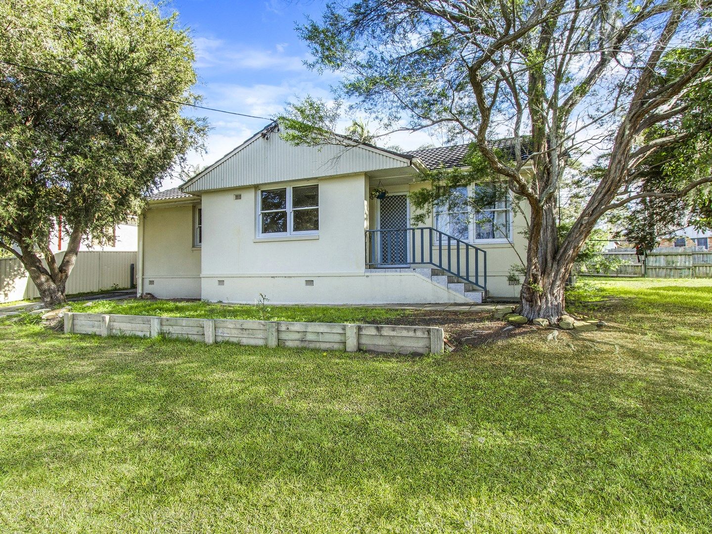 40 Owen Avenue, Wyong NSW 2259, Image 0