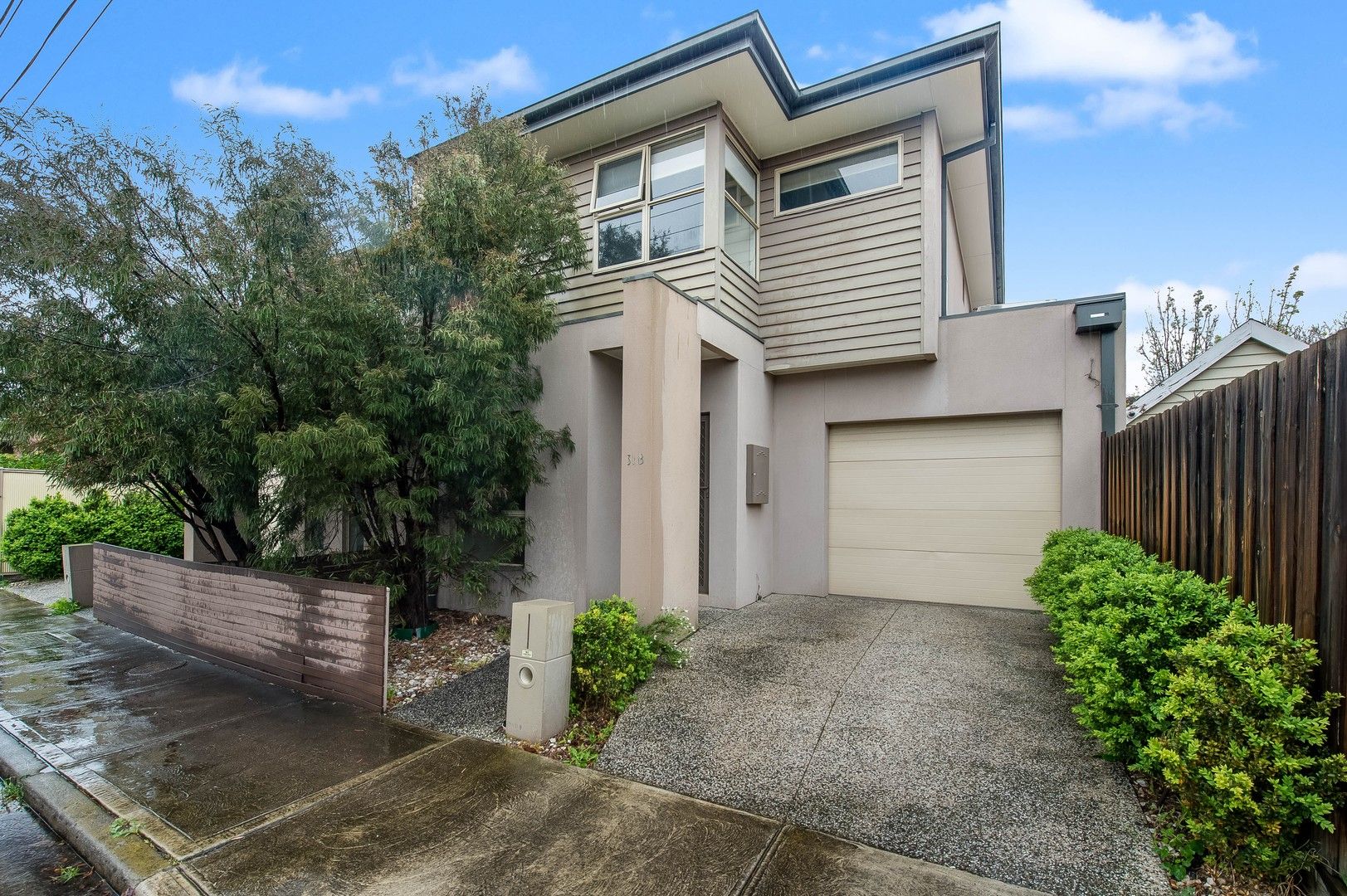 2 bedrooms Townhouse in  SEDDON VIC, 3011