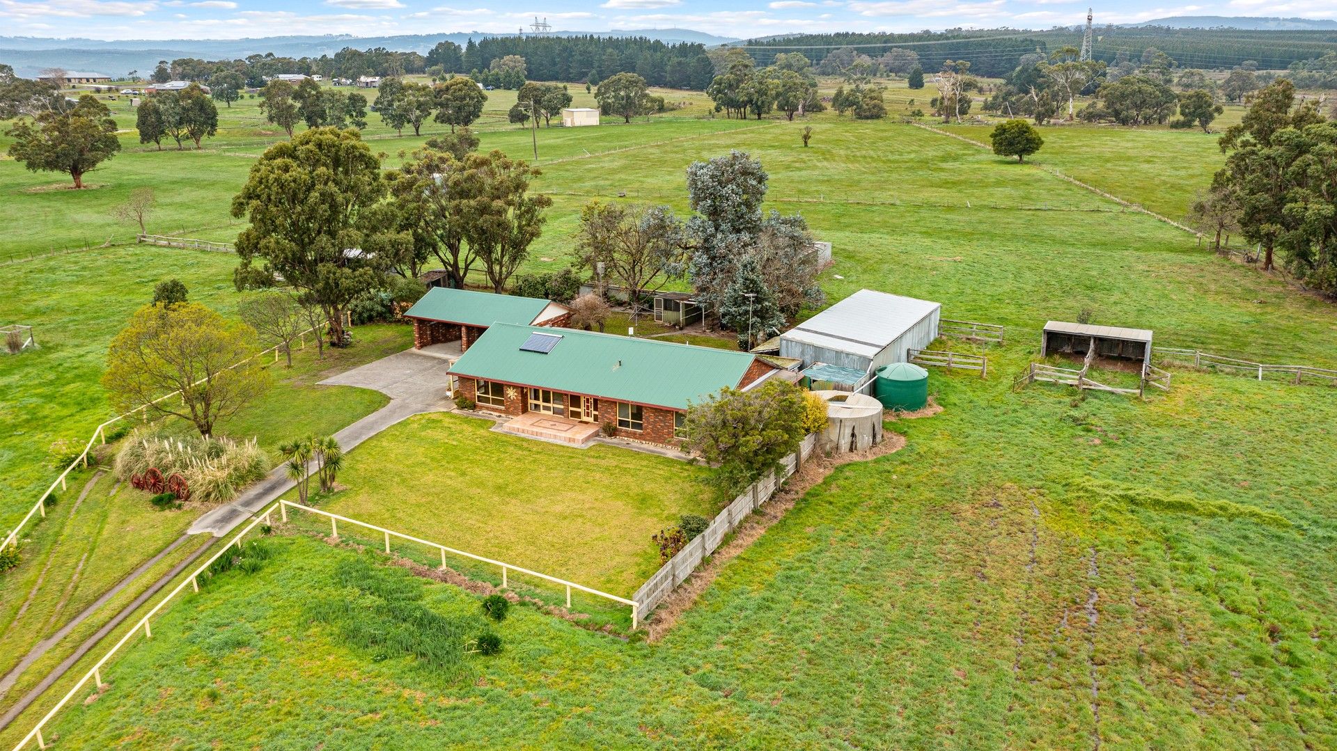 110 Sanders Road, Hazelwood North VIC 3840, Image 2