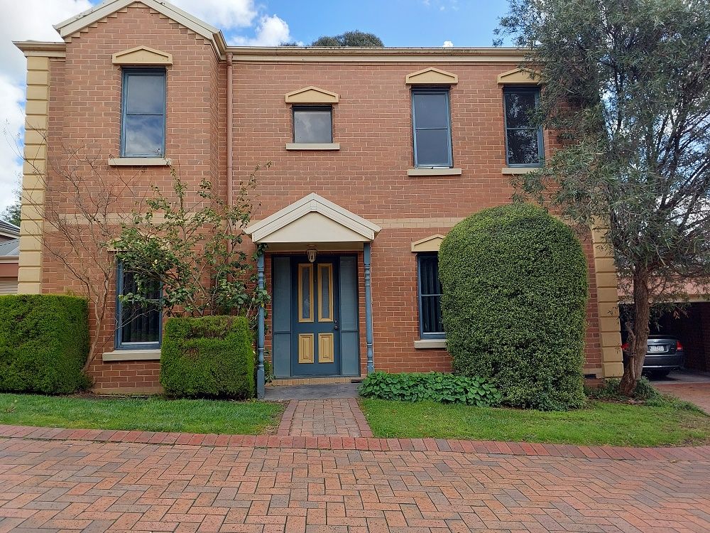 3 bedrooms Townhouse in 4/25 Cavalier Street DONCASTER EAST VIC, 3109