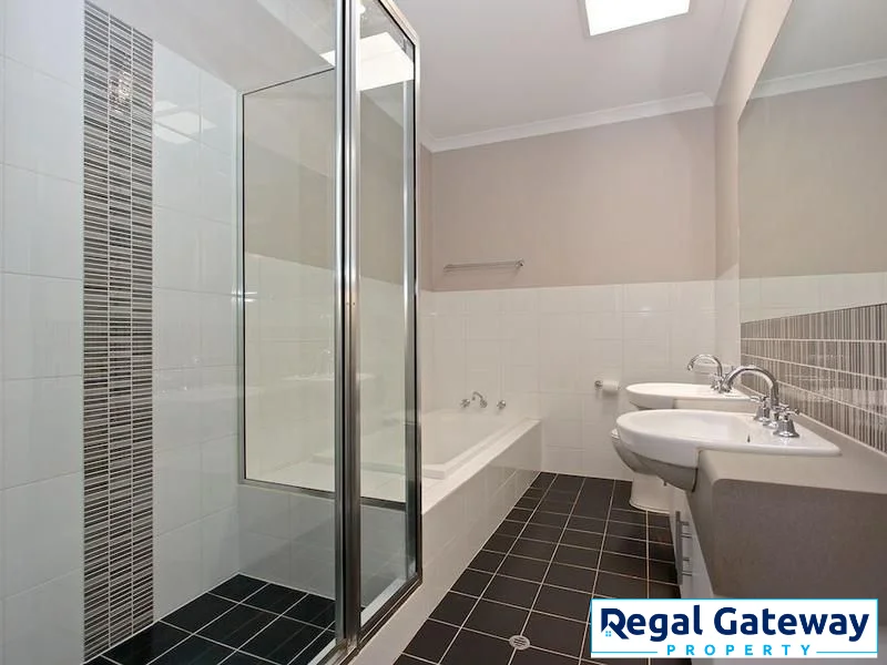 Additional image 8 of 41 Harvest Lakes Boulevard, Atwell WA 6164