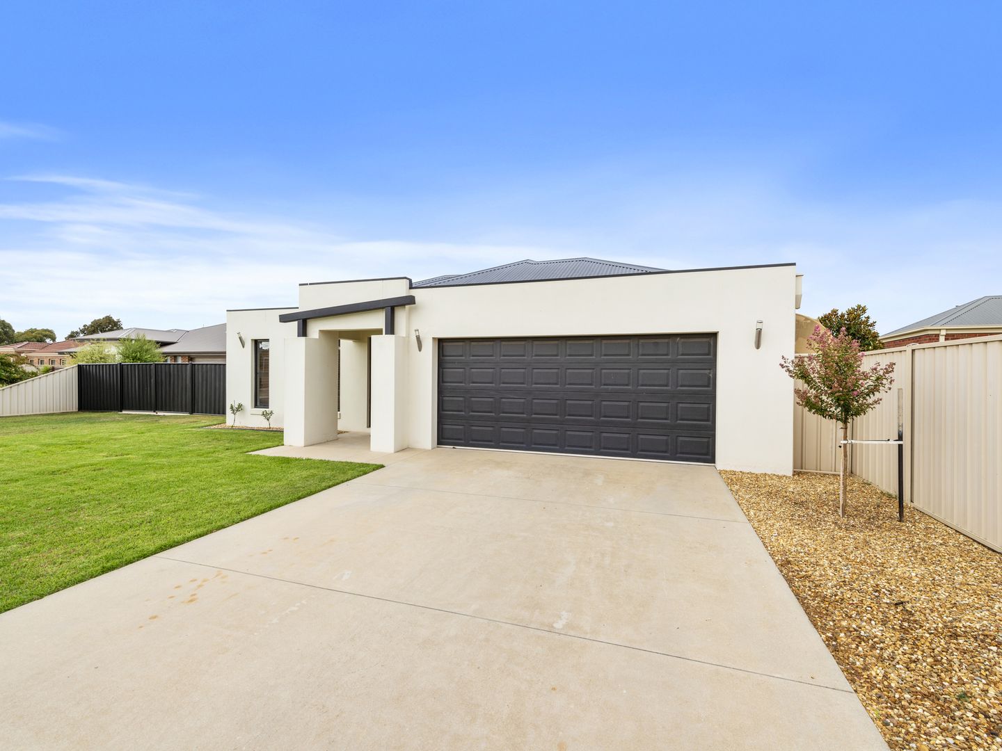 25 Nugget Fuller Drive, Tocumwal NSW 2714, Image 1